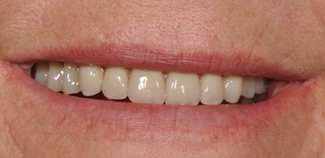 An old pencil drawing of Don Quixote and Sancho Panza sitting on their horses, by Wilhelm Marstrand.