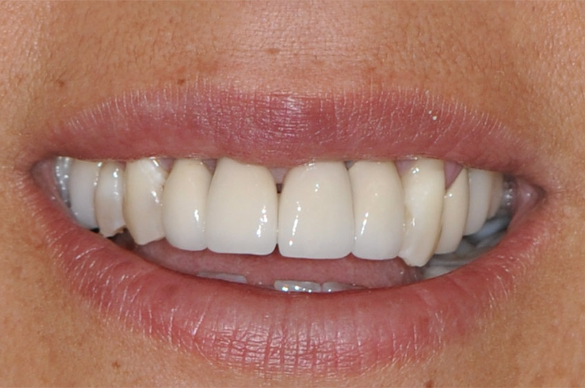 An old pencil drawing of Don Quixote and Sancho Panza sitting on their horses, by Wilhelm Marstrand.